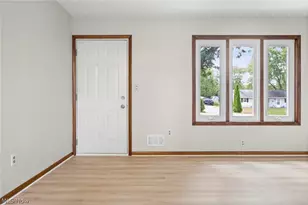 3567 James Blvd, Brunswick, OH 44212 - Photo 5
