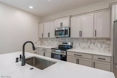 7876 Burkey Road NW, North Canton, OH 44720 - Photo 11
