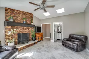 13452 Sunflower Ave NW, Mogadore, OH 44260 - Photo 17