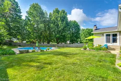 13452 Sunflower Avenue NW, Mogadore, OH 44260 - Photo 27