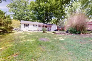 1051 Crown Ave, Ravenna, OH 44266 - Photo 3