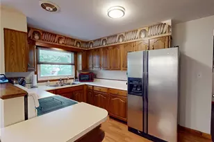 1051 Crown Ave, Ravenna, OH 44266 - Photo 17