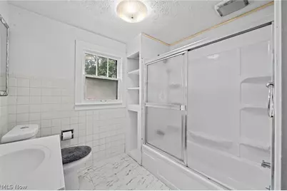 819 Keeney Street, Akron, OH 44310 - Photo 19