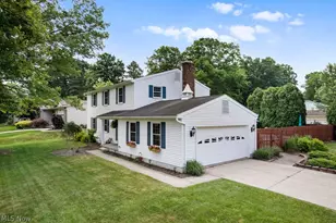 518 Treeside Dr, Stow, OH 44224 - Photo 3