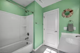 9111 Nash Ln, North Ridgeville, OH 44039 - Photo 31