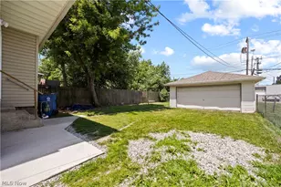 1413 E 29th St, Lorain, OH 44055 - Photo 5