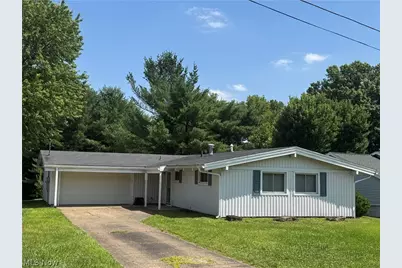 407 Edgewood Drive, Marietta, OH 45750 - Photo 1