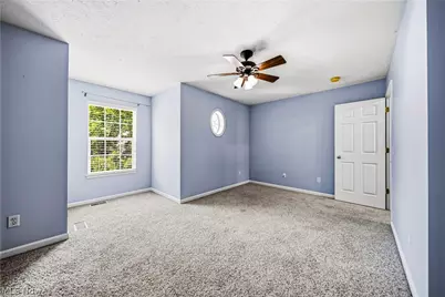 7025 Easton Way W, Concord Twp, OH 44060 - Photo 13
