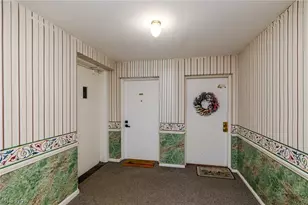 19406 Van Aken Blvd, Huber Heights, OH 44122 - Photo 17