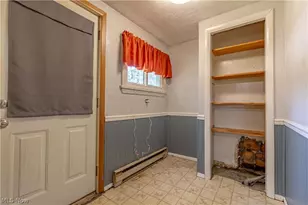 5061 Thursby Rd, North Canton, OH 44720 - Photo 13