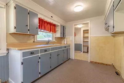 5061 Thursby Road, North Canton, OH 44720 - Photo 11