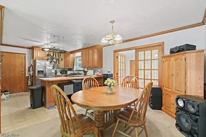 13166 Meadow Street NE, Alliance, OH 44601 - Photo 9