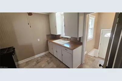 1220 Homedale Avenue NW, Canton, OH 44708 - Photo 3