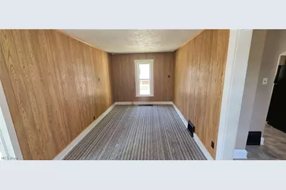 1220 Homedale Avenue NW, Canton, OH 44708 - Photo 5