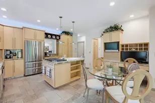 1758 Meander Way, Mogadore, OH 44260 - Photo 17