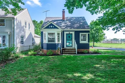 14404 Broxton Avenue, Loveland, OH 44111 - Photo 1
