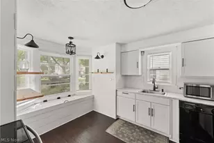 14404 Broxton Ave, Loveland, OH 44111 - Photo 9