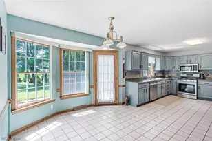 3053 Chablis Ln, Youngstown, OH 44514 - Photo 17