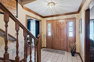 3053 Chablis Ln, Youngstown, OH 44514 - Photo 5