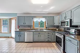 3053 Chablis Ln, Youngstown, OH 44514 - Photo 15
