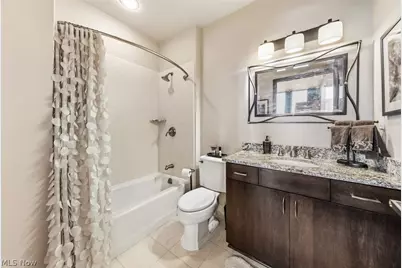 701 W Lakeside Avenue #606, Loveland, OH 44113 - Photo 23
