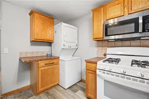 301 21st St NW, Massillon, OH 44647 - Photo 5