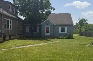 21880 Louis Rd, Huber Heights, OH 44146 - Photo 1