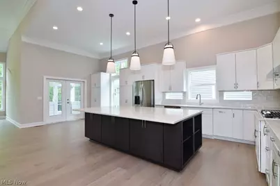 7994 Canyon Ridge, Chagrin Falls, OH 44023 - Photo 11