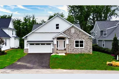 7994 Canyon Ridge, Chagrin Falls, OH 44023 - Photo 1