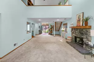 2180 Stone Creek Trail, Cuyahoga Falls, OH 44223 - Photo 9