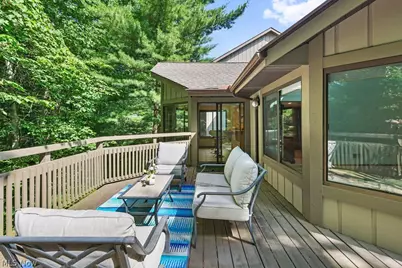 2180 Stone Creek Trail, Cuyahoga Falls, OH 44223 - Photo 45