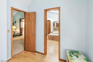 2180 Stone Creek Trail, Cuyahoga Falls, OH 44223 - Photo 43