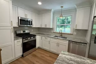 12173 Bradford Dr, Chardon, OH 44024 - Photo 3