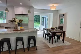 12173 Bradford Dr, Chardon, OH 44024 - Photo 9