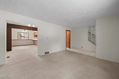 2323 13th Street, Cuyahoga Falls, OH 44223 - Photo 7