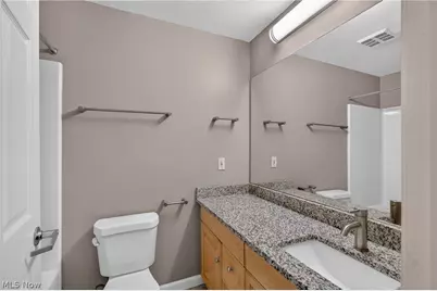 1900 Euclid Avenue #404, Loveland, OH 44115 - Photo 11