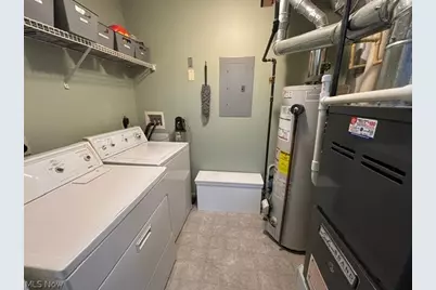 1411 Buckingham Gate Boulevard, Cuyahoga Falls, OH 44221 - Photo 23
