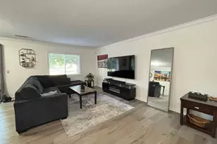 1411 Buckingham Gate Blvd, Cuyahoga Falls, OH 44221 - Photo 3