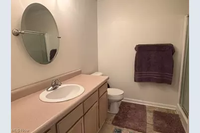 1411 Buckingham Gate Boulevard, Cuyahoga Falls, OH 44221 - Photo 17