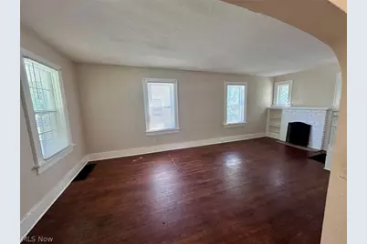 700 Noble Avenue, Akron, OH 44320 - Photo 3