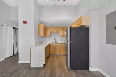 1900 Euclid Avenue #504, Loveland, OH 44115 - Photo 11