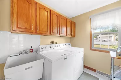 3862 Lorwood Street NW, Massillon, OH 44646 - Photo 15