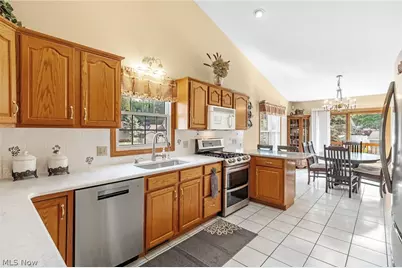 3862 Lorwood Street NW, Massillon, OH 44646 - Photo 13
