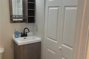 991 Nevin St, Akron, OH 44310 - Photo 17