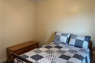 991 Nevin St, Akron, OH 44310 - Photo 9