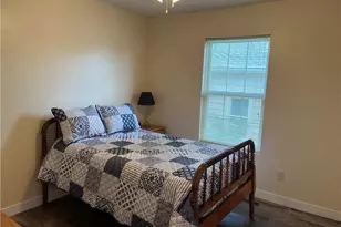 991 Nevin St, Akron, OH 44310 - Photo 9