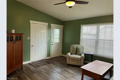 991 Nevin Street, Akron, OH 44310 - Photo 3