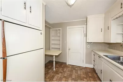 1253 Dietz Avenue, Akron, OH 44301 - Photo 25