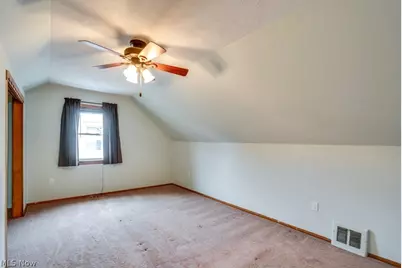 30000 Elgin Road, Wickliffe, OH 44092 - Photo 17