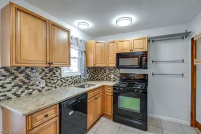 30000 Elgin Road, Wickliffe, OH 44092 - Photo 3